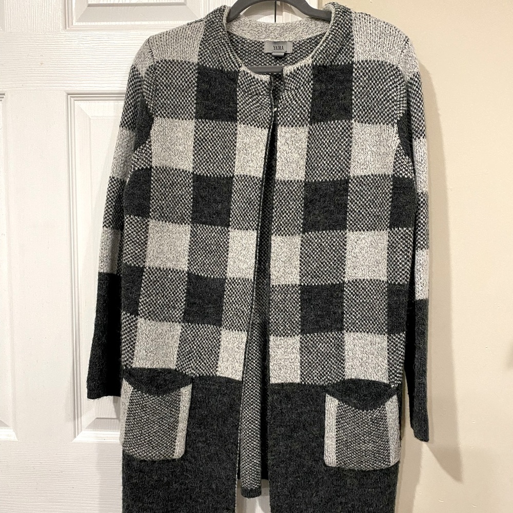 Yaira Sweater